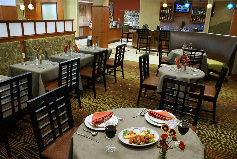 Hilton Garden Inn Houston/Clear Lake Nasa Webster Restaurant photo